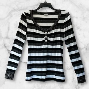 Daytrip Y2K Black White Silver Metallic Stripe Top Crystal Heart Buttons Size M